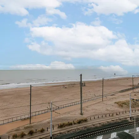 Huswell - Stylish With Sea View *